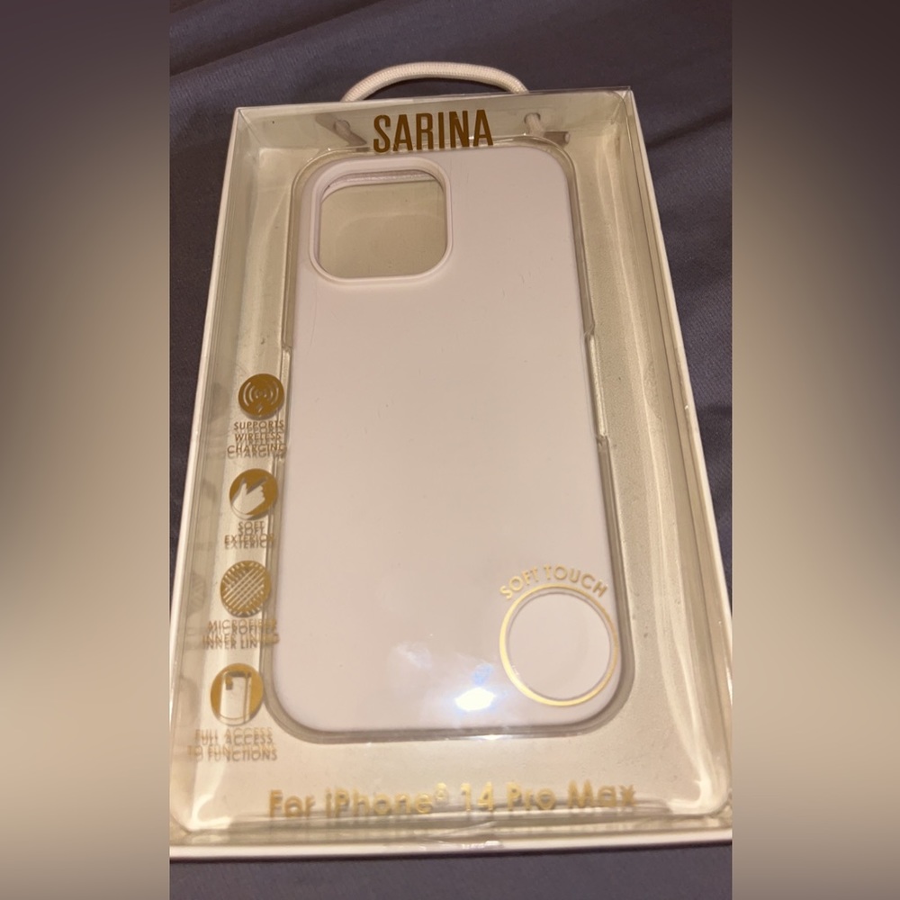 Sarina iPhone 14pro max case